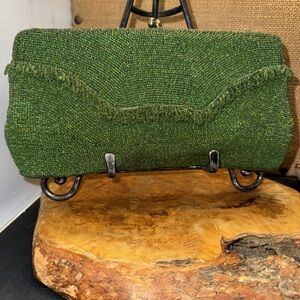 Elegant Green Beaded Walborg Clutch evening bag